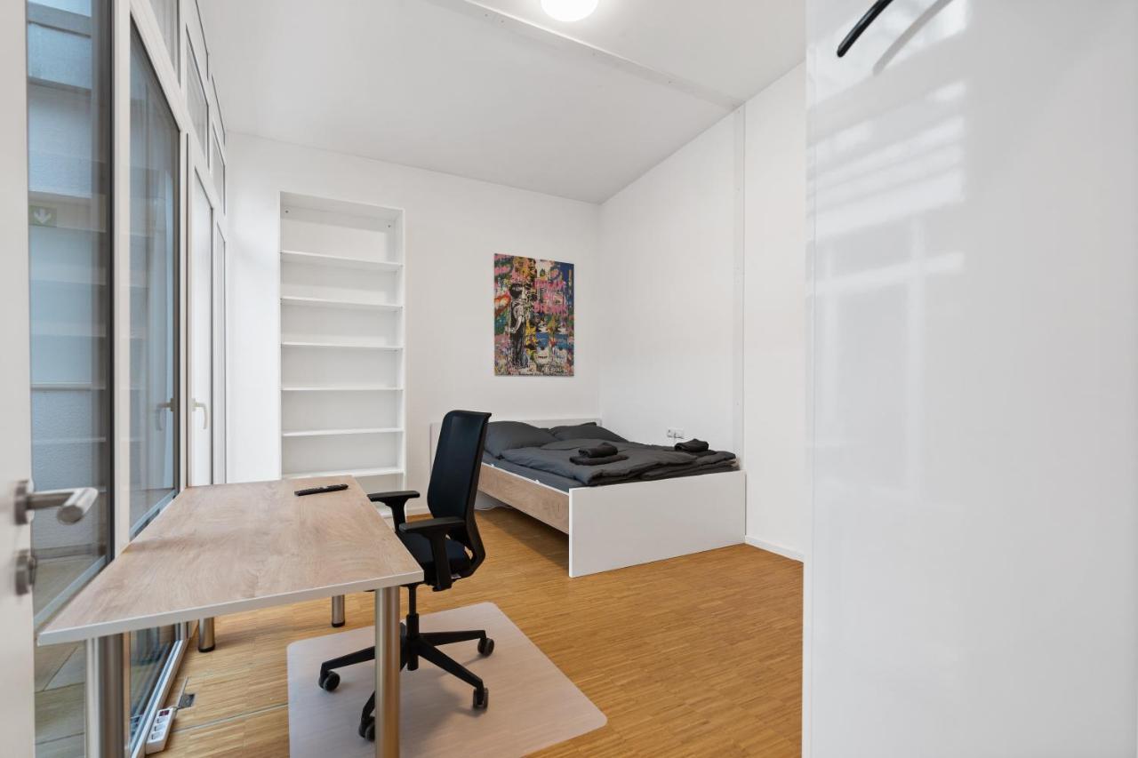 Modernes Loft - Hochwertig, Zentral & Seenaehe Friedrichshafen Bagian luar foto